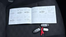 Nissan Qashqai 1.2 DiG-T N-Connecta 5dr Petrol Hatchback